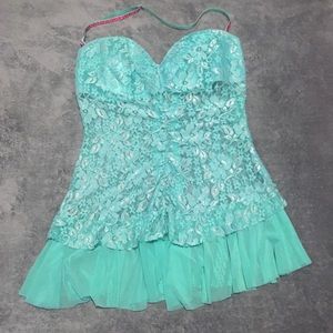 Frederick’s of Hollywood Lingerie